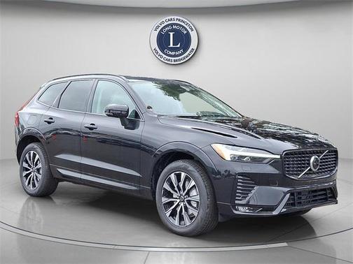 2025 Volvo XC60 B5 Core