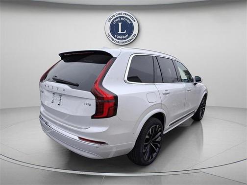 2025 Volvo XC90 Plug-In Hybrid T8 Ultra 7-Seater