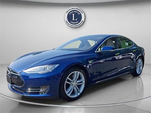 2016 Tesla Model S 90D