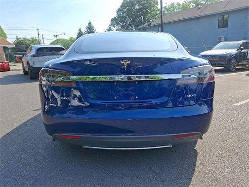 2016 Tesla Model S 90D