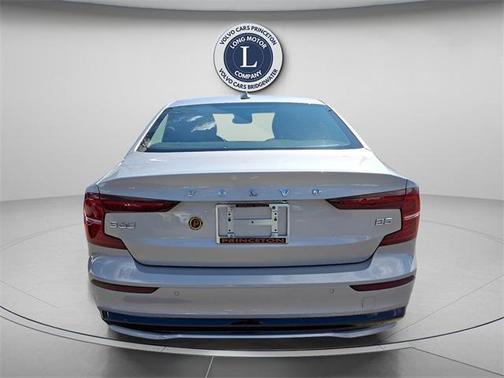 2025 Volvo S60 B5 Core