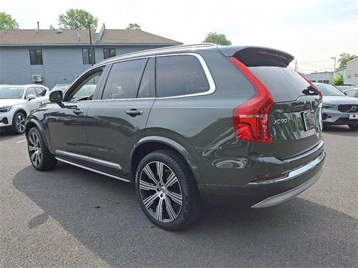 2022 Volvo XC90 T6 Inscription