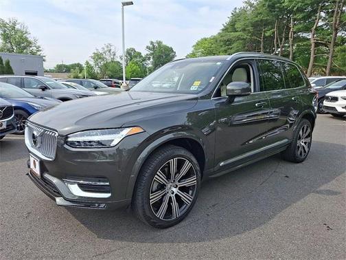 2022 Volvo XC90 T6 Inscription