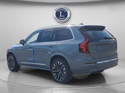 2026 Volvo XC90 B6 Plus 7-Seater