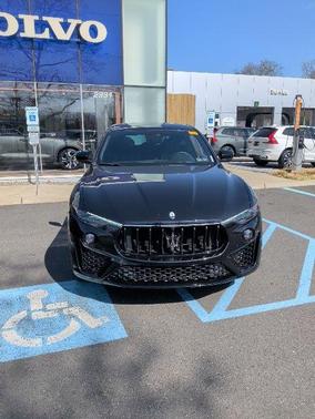 Black 2022 Maserati Levante Modena