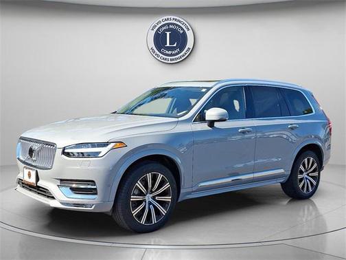 2025 Volvo XC90 B6 Plus 7-Seater