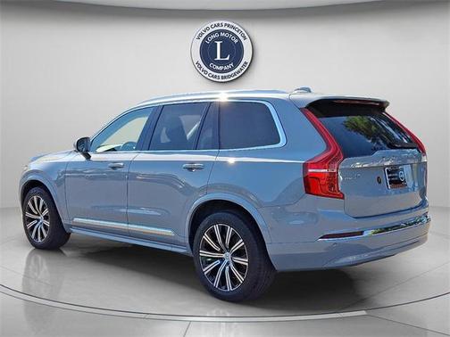 2025 Volvo XC90 B6 Plus 7-Seater
