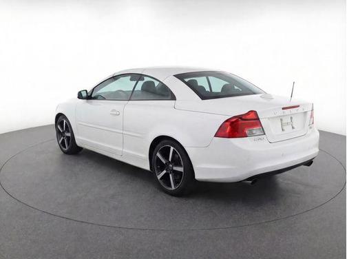 2012 Volvo C70 T5