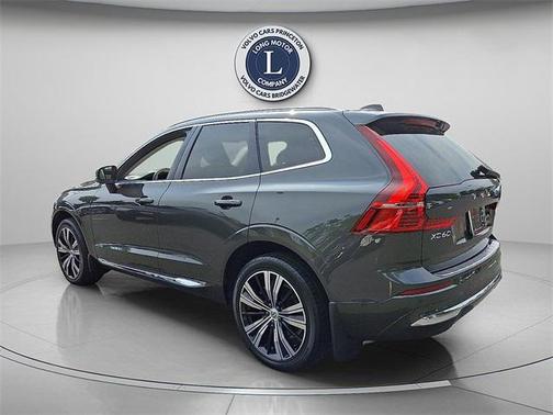 2022 Volvo XC60 B6 Inscription