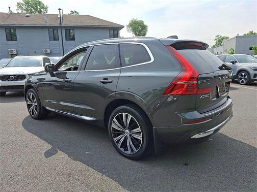 2022 Volvo XC60 B6 Inscription
