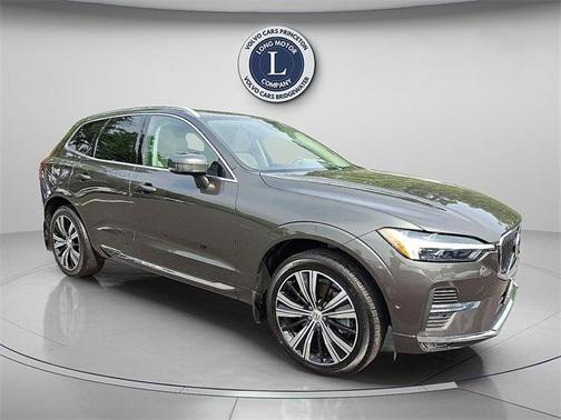 2022 Volvo XC60 B6 Inscription