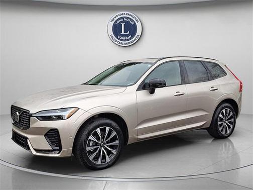 2025 Volvo XC60 B5 Plus