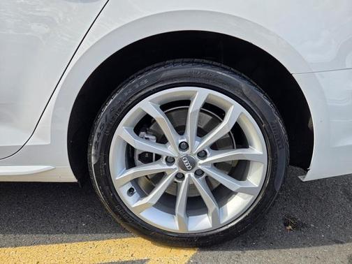 2019 Audi A4 2.0T Premium Plus