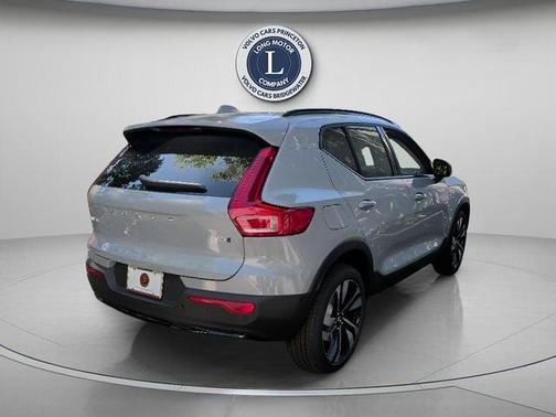 Gray Metallic 2026 Volvo XC40 B5 Plus
