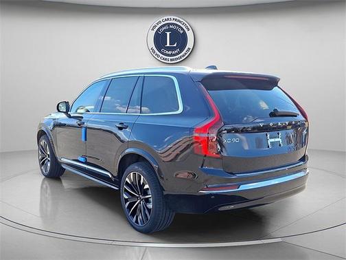 2025 Volvo XC90 Plug-In Hybrid T8 Plus 7-Seater