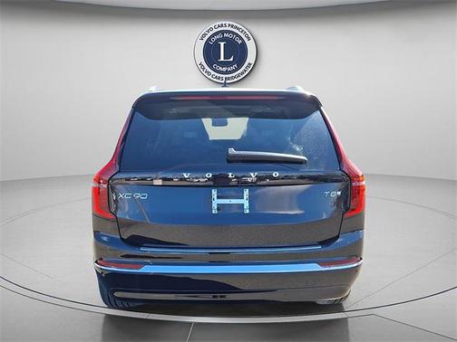 2025 Volvo XC90 Plug-In Hybrid T8 Plus 7-Seater
