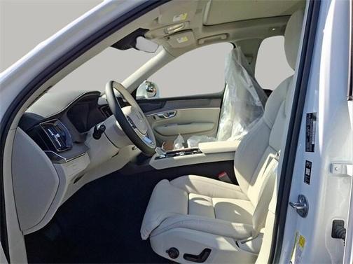 2026 Volvo XC90 B6 Ultra 7-Seater