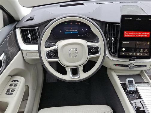 2026 Volvo XC60 B5 Ultra