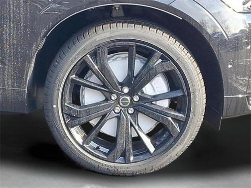 2026 Volvo XC60 Plug-In Hybrid T8 Ultra Black Edition