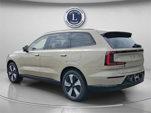 2025 Volvo EX90 Twin Motor Plus