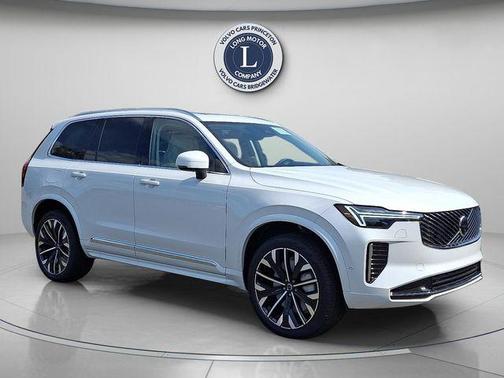Crystal White Pearl 2026 Volvo XC90 B6 Ultra 7-Seater