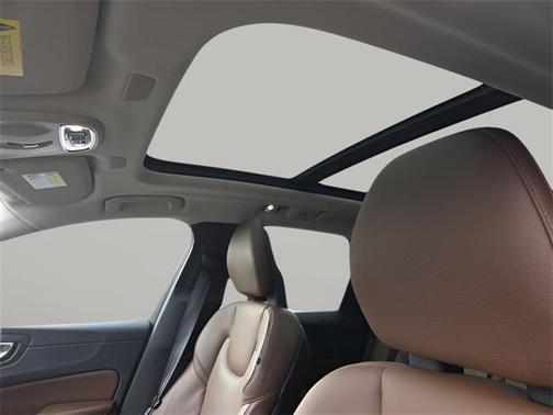 2018 Volvo XC60 T6 Inscription