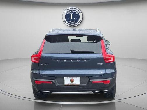 Denim Blue Metallic 2020 Volvo XC40 T5 Inscription