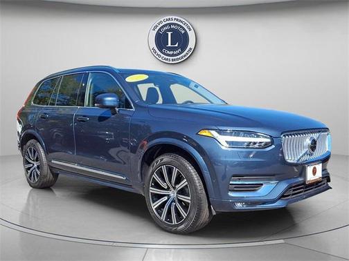 2025 Volvo XC90 B6 Plus 7-Seater