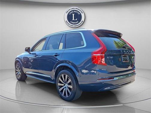 2025 Volvo XC90 B6 Plus 7-Seater