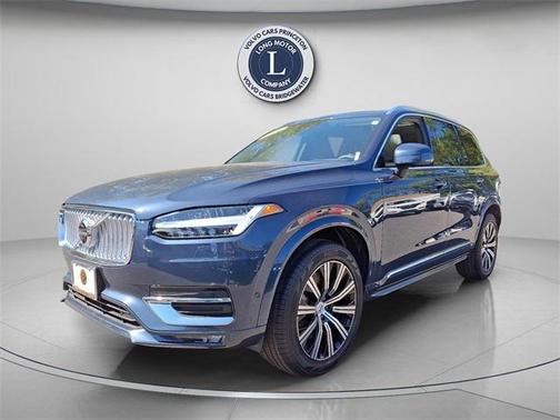2025 Volvo XC90 B6 Plus 7-Seater