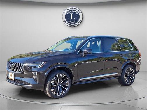 2025 Volvo XC90 B6 Plus 7-Seater
