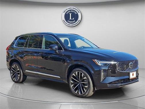 2025 Volvo XC90 B6 Plus 7-Seater
