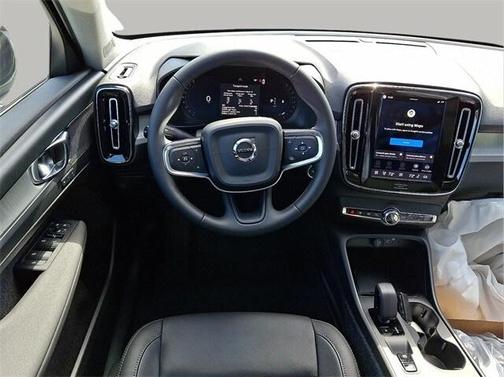 2026 Volvo XC40 B5 Core