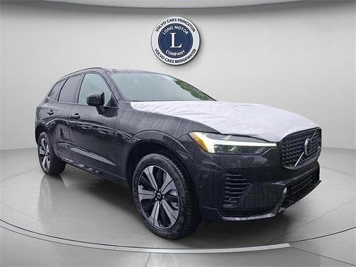 2025 Volvo XC60 Plug-In Hybrid T8 Plus