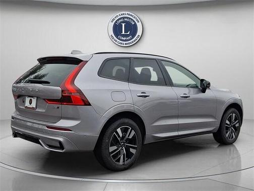 2026 Volvo XC60 B5 Plus