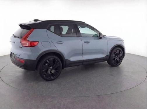 Gray Metallic 2026 Volvo XC40 B5 Ultra Black Edition