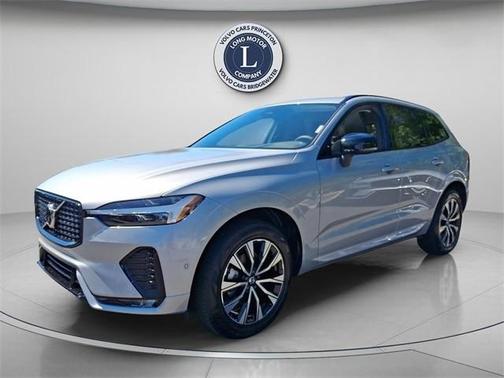 2025 Volvo XC60 B5 Plus