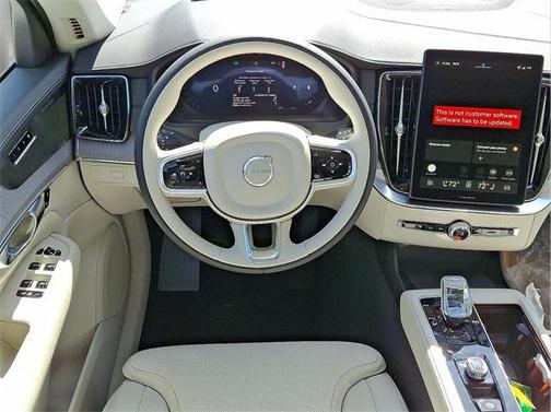 2026 Volvo XC90 B6 Ultra 7-Seater