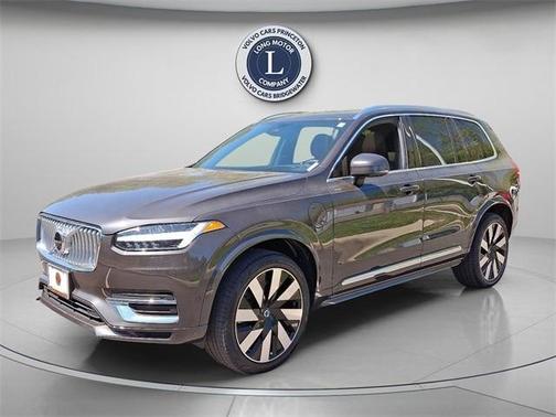 2023 Volvo XC90 Recharge Plug-In Hybrid T8 Ultimate Bright Theme 7-Seater