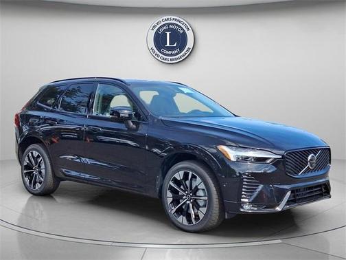 2026 Volvo XC60 B5 Plus