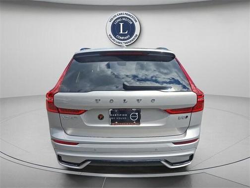 2025 Volvo XC60 B5 Plus