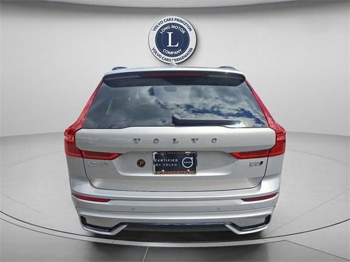 2025 Volvo XC60 B5 Plus