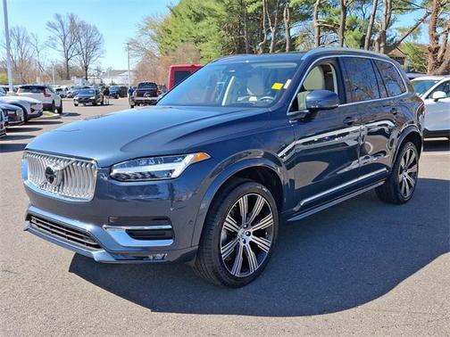 2023 Volvo XC90 B6 Ultimate 6-Seater