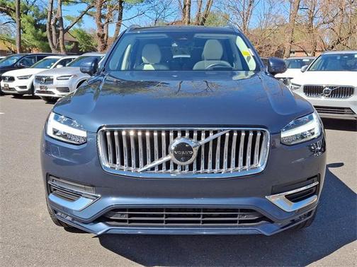 2023 Volvo XC90 B6 Ultimate 6-Seater