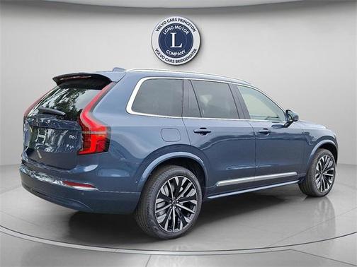 2026 Volvo XC90 B6 Ultra 7-Seater