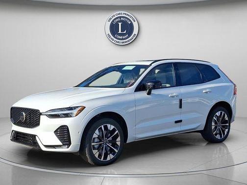 Crystal White 2026 Volvo XC60 B5 Plus