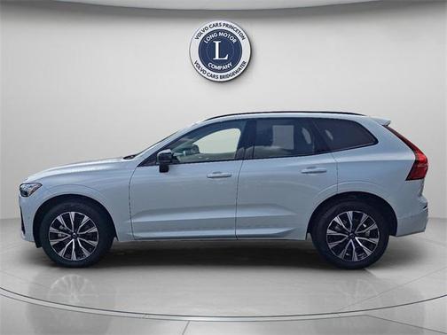 2025 Volvo XC60 B5 Plus