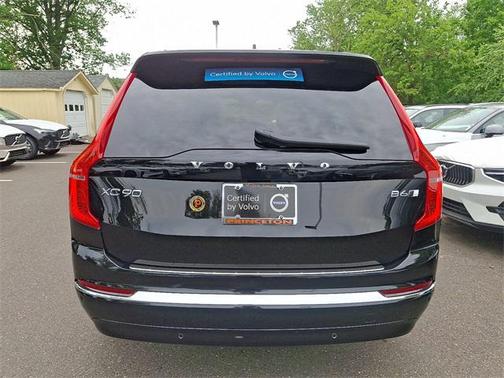 2023 Volvo XC90 B6 Ultimate 7-Seater