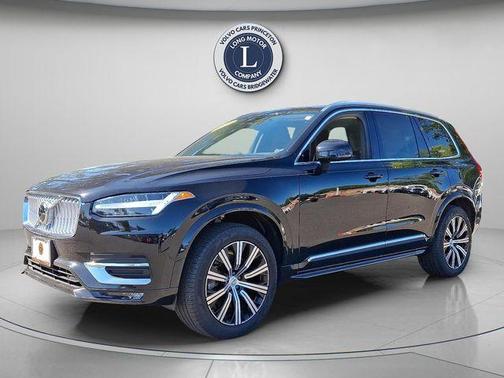2025 Volvo XC90 B5 Core