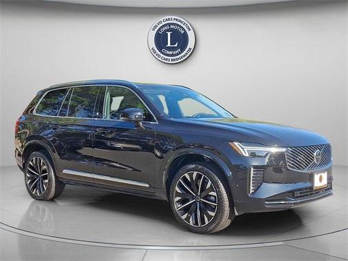 2025 Volvo XC90 B6 Plus 7-Seater